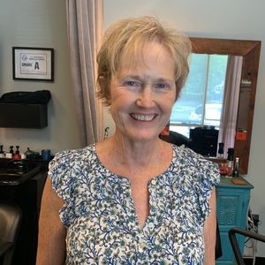 Meet your Posher, Cathy